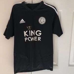 Leicester city soccer training shirt size medium new without tags